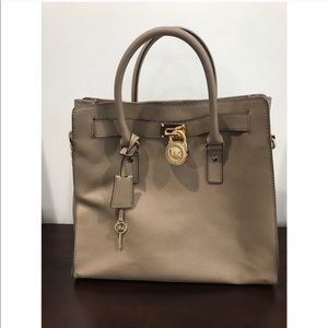 Michael Kors large Hamilton dune tote